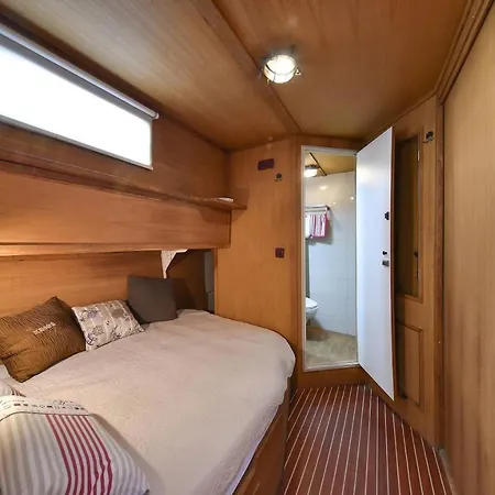 Bådhotel Ship Dolin - With View To Old Town Zadar