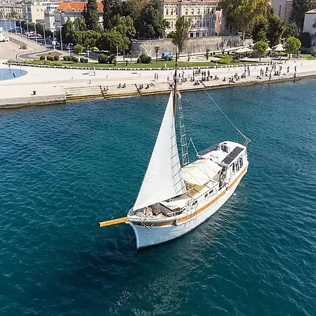 Ship Dolin - With View To Old Town * Zadar